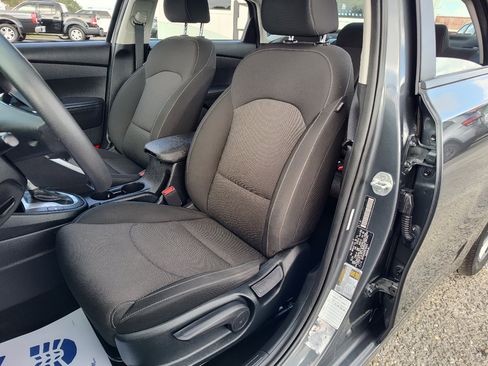 Used 2024 Kia Forte LXS image 15