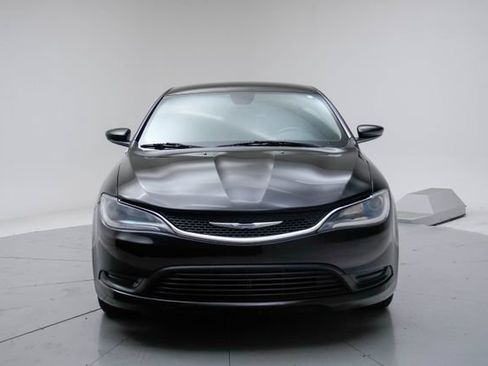 Used 2016 Chrysler 200 LX FWD image 11