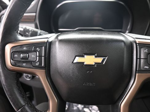 Used 2022 Chevrolet Tahoe High Country image 17