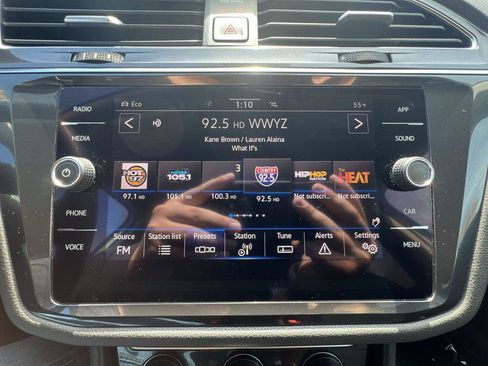 Certified 2021 Volkswagen Tiguan SE AWD/4WD image 16