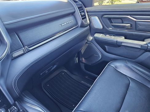 Used 2019 RAM 1500 Limited image 30