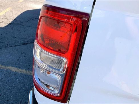 Used 2024 RAM 2500 Big Horn image 15