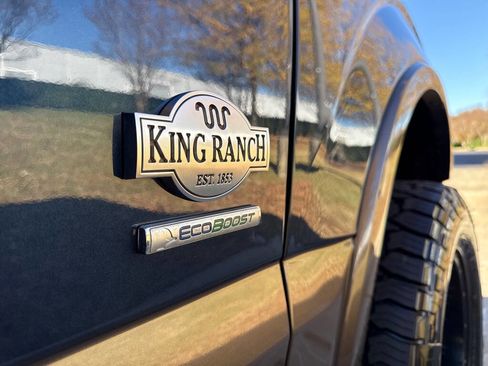 Used 2015 Ford F150 King Ranch w/ Equipment Group 601A Luxury image 8