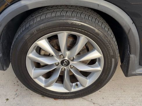 Used 2021 INFINITI QX50 Essential w/ Convenience Package FWD image 10
