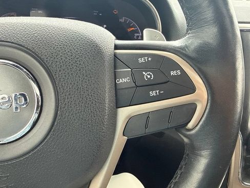 Used 2016 Jeep Grand Cherokee Limited 75th Anniversary AWD/4WD image 29