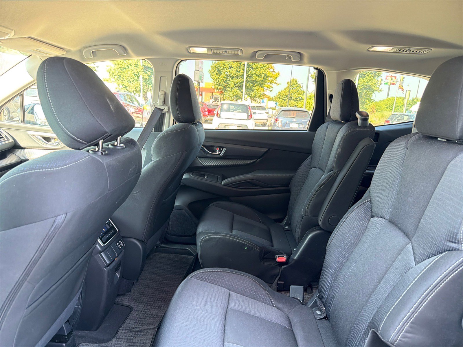 Used 2025 Subaru Ascent Premium AWD/4WD image 23