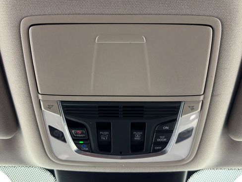 Used 2023 Acura MDX FWD w/ Technology Package image 37