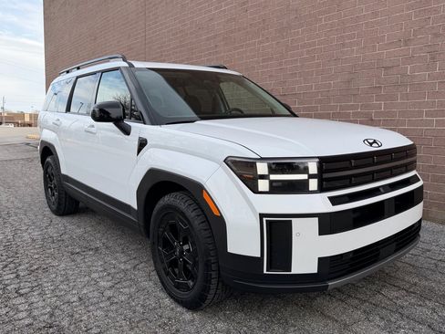 Used 2025 Hyundai Santa Fe XRT image 7