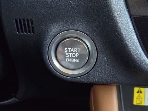 Used 2022 Lexus RX 350L Luxury image 32