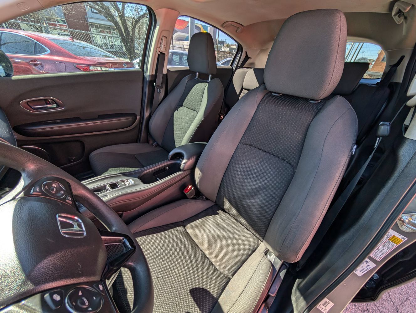 Used 2019 Honda HR-V EX image 16