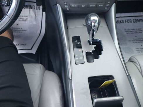 Used 2010 Lexus IS 250 RWD image 24