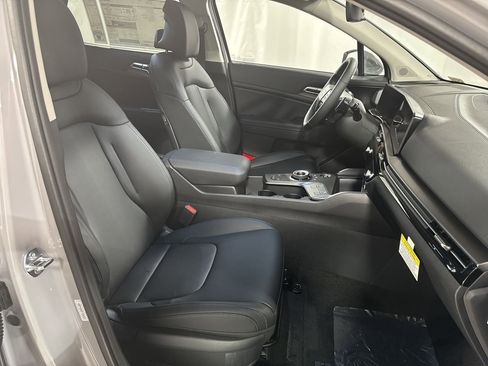 New 2026 Kia Sportage EX w/ EX Panoramic Sunroof Package image 30