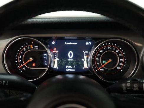 Used 2021 Jeep Wrangler Unlimited Sport image 23