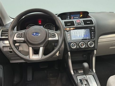 Used 2017 Subaru Forester 2.5i Premium w/ All-Weather Package AWD/4WD image 24