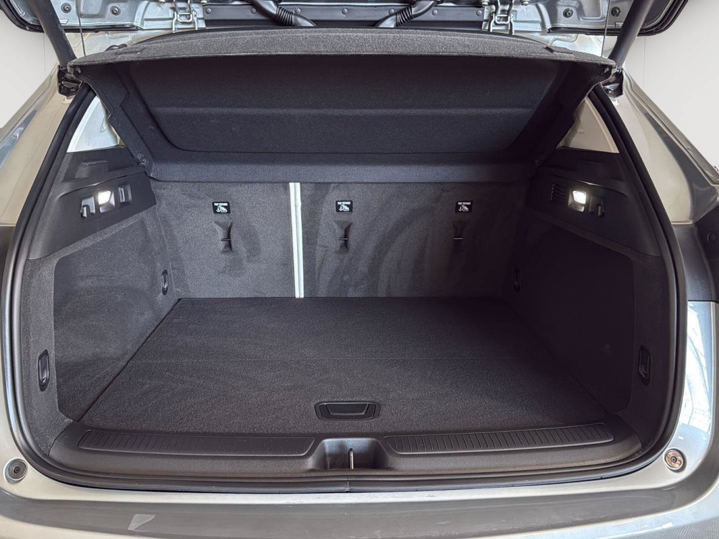 Certified 2026 Buick Envision Avenir AWD/4WD image 8
