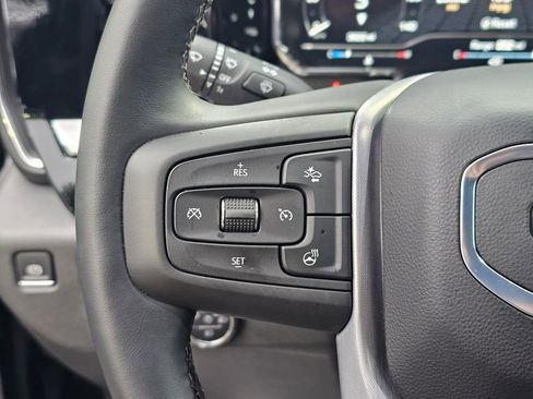 Used 2025 GMC Sierra 1500 Elevation image 61