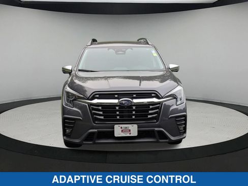 Used 2023 Subaru Ascent Limited w/ Technology Package AWD/4WD image 9