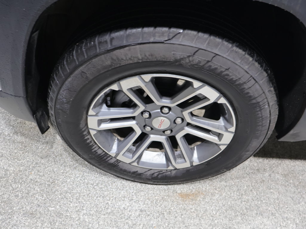 Used 2026 GMC Terrain Elevation AWD/4WD image 8