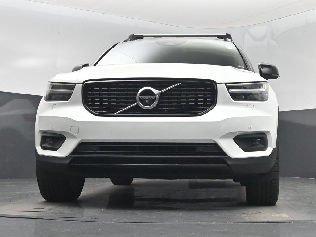 Used 2022 Volvo XC40 T5 R-Design AWD/4WD image 31