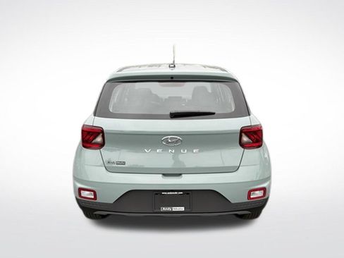 New 2026 Hyundai Venue SE FWD image 4
