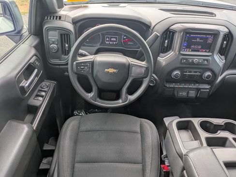 Used 2024 Chevrolet Silverado 1500 Custom RWD image 16