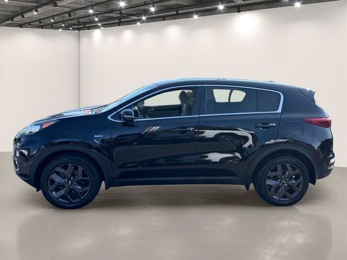 Certified 2022 Kia Sportage LX w/ LX AWD Value Edition Package image 5
