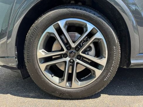 Certified 2025 Audi Q5 Prestige AWD/4WD image 8