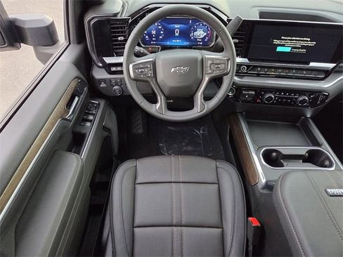 New 2026 Chevrolet Silverado 2500 High Country w/ Midnight Edition image 8