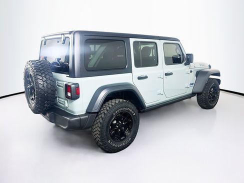 Used 2023 Jeep Wrangler Unlimited w/ Cold Weather Group AWD/4WD image 9