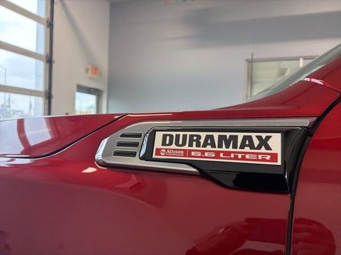 Used 2024 GMC Sierra 3500 SLT w/ SLT Premium Package image 11