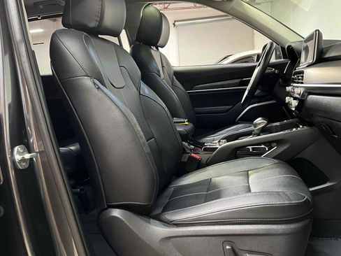 Used 2022 Kia Telluride EX w/ EX Premium Package FWD image 39