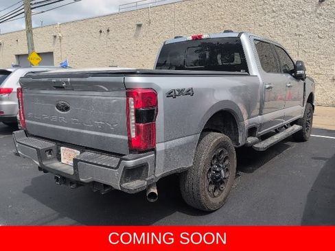 Used 2024 Ford F250 Lariat w/ Lariat Ultimate Package AWD/4WD image 8
