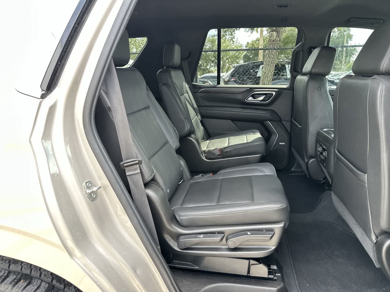 Used 2021 Chevrolet Tahoe LT RWD image 18