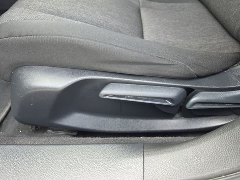 Used 2023 Honda Accord LX image 10