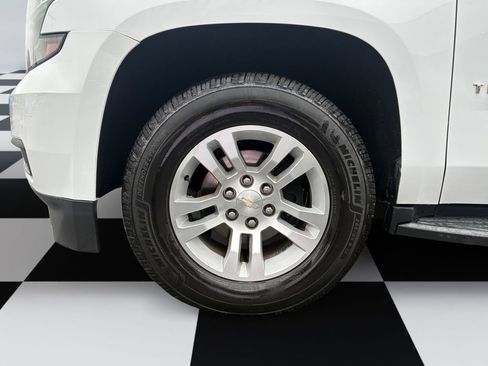 Used 2019 Chevrolet Tahoe LT image 14