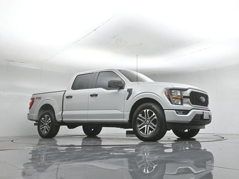 Used 2023 Ford F150 XL w/ STX Appearance Package RWD image 4
