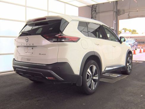 Used 2023 Nissan Rogue SL w/ SL Premium Package AWD/4WD image 6