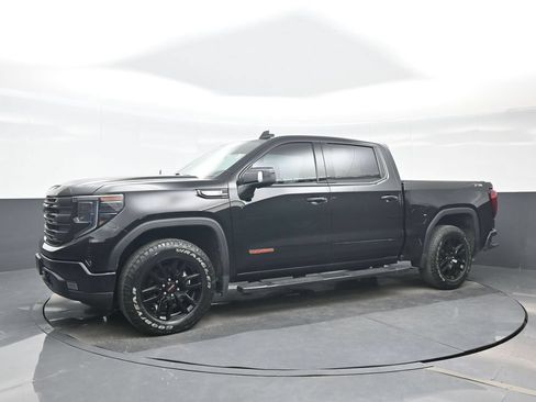 Used 2022 GMC Sierra 1500 Elevation w/ Elevation Premium Package AWD/4WD image 2
