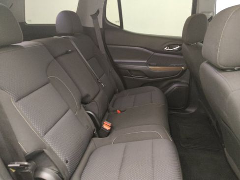 Used 2020 GMC Acadia SLE FWD image 19