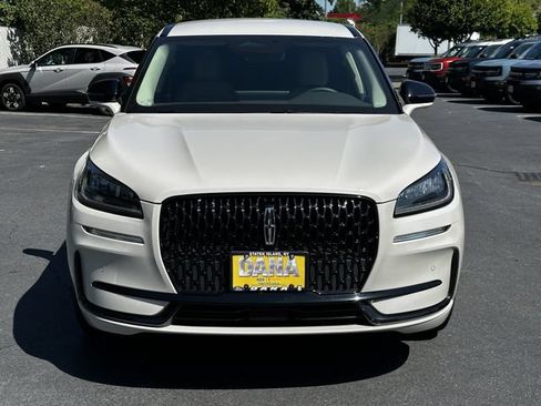 Certified 2024 Lincoln Corsair AWD w/ Equipment Group 101A image 2