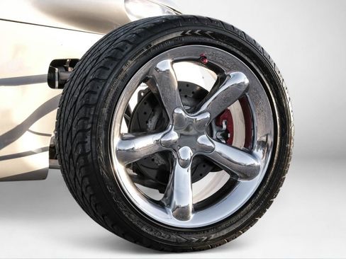 Used 2001 Chrysler Prowler image 41