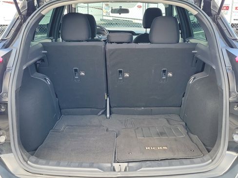 Certified 2018 Nissan Kicks S FWD image 7