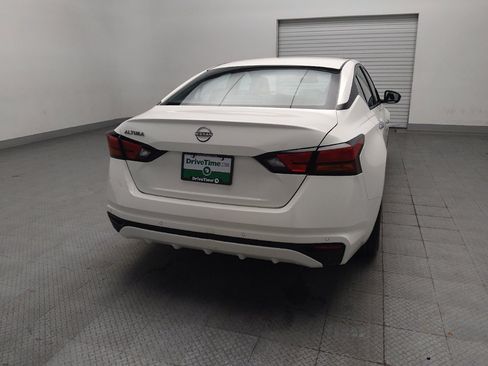Used 2024 Nissan Altima 2.5 S FWD image 7