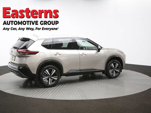 Used 2022 Nissan Rogue SL w/ SL Premium Package image 44