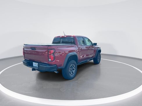 Used 2024 Chevrolet Colorado ZR2 w/ Technology Package AWD/4WD image 9