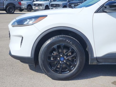 Used 2020 Ford Escape SE Sport AWD/4WD image 9