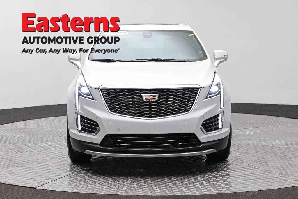 Used 2025 Cadillac XT5 Premium Luxury FWD image 3