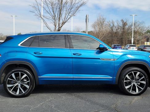 Certified 2025 Volkswagen Atlas Cross Sport SEL Premium R-Line image 6