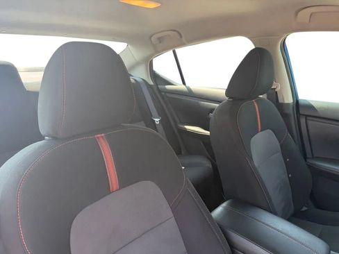 Used 2024 Nissan Sentra SR w/ Lighting Package FWD image 27