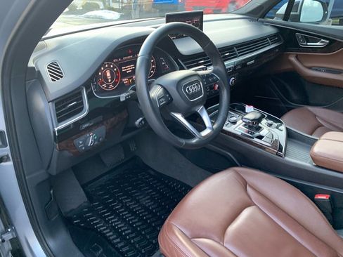 Used 2018 Audi Q7 3.0T Premium Plus w/ Premium Plus Package image 25